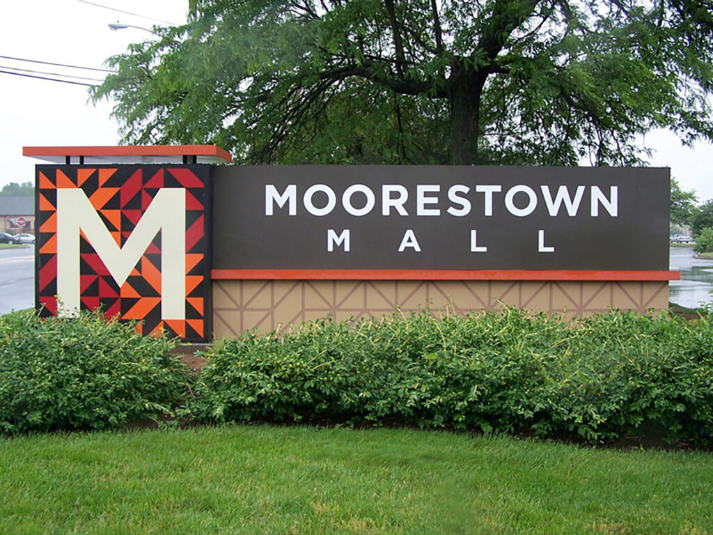 PSS_Mall_Monument_Sign_Img